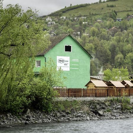 Dream Hostel Carpathians Rachiv Buitenkant foto