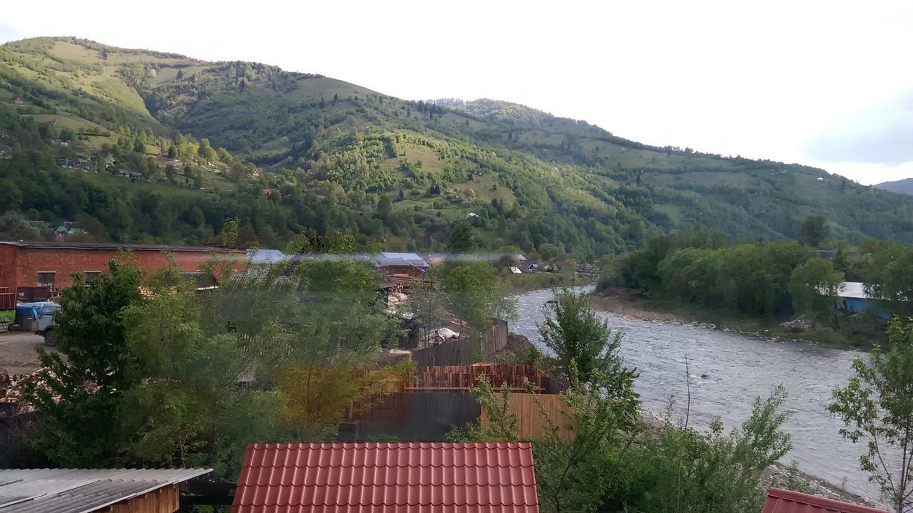 Dream Hostel Carpathians Rachiv Buitenkant foto