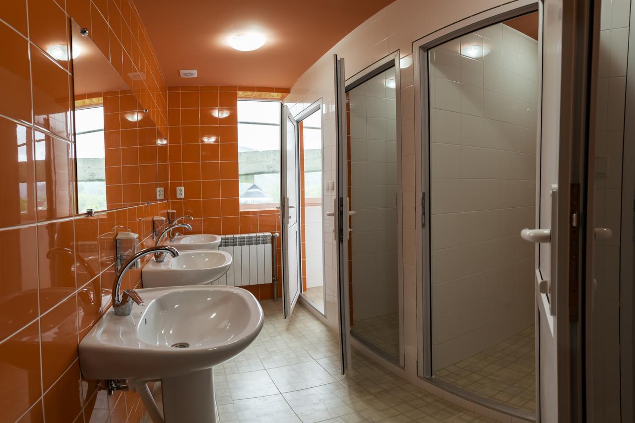 Dream Hostel Carpathians Rachiv Buitenkant foto